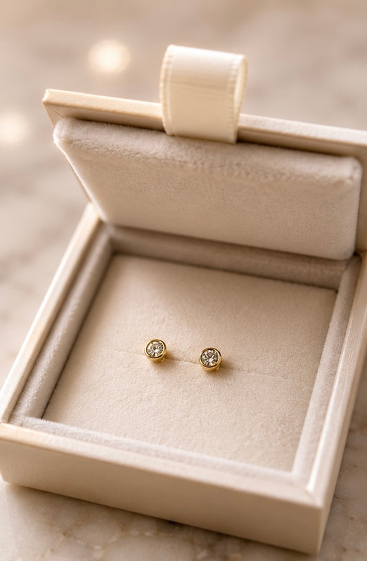9ct Yellow Gold Imólè Baby Stud Earrings